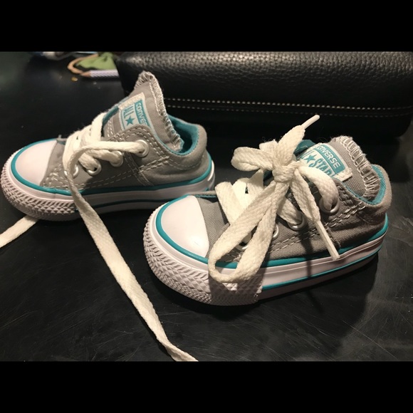 Baby Converse - Picture 2 of 4
